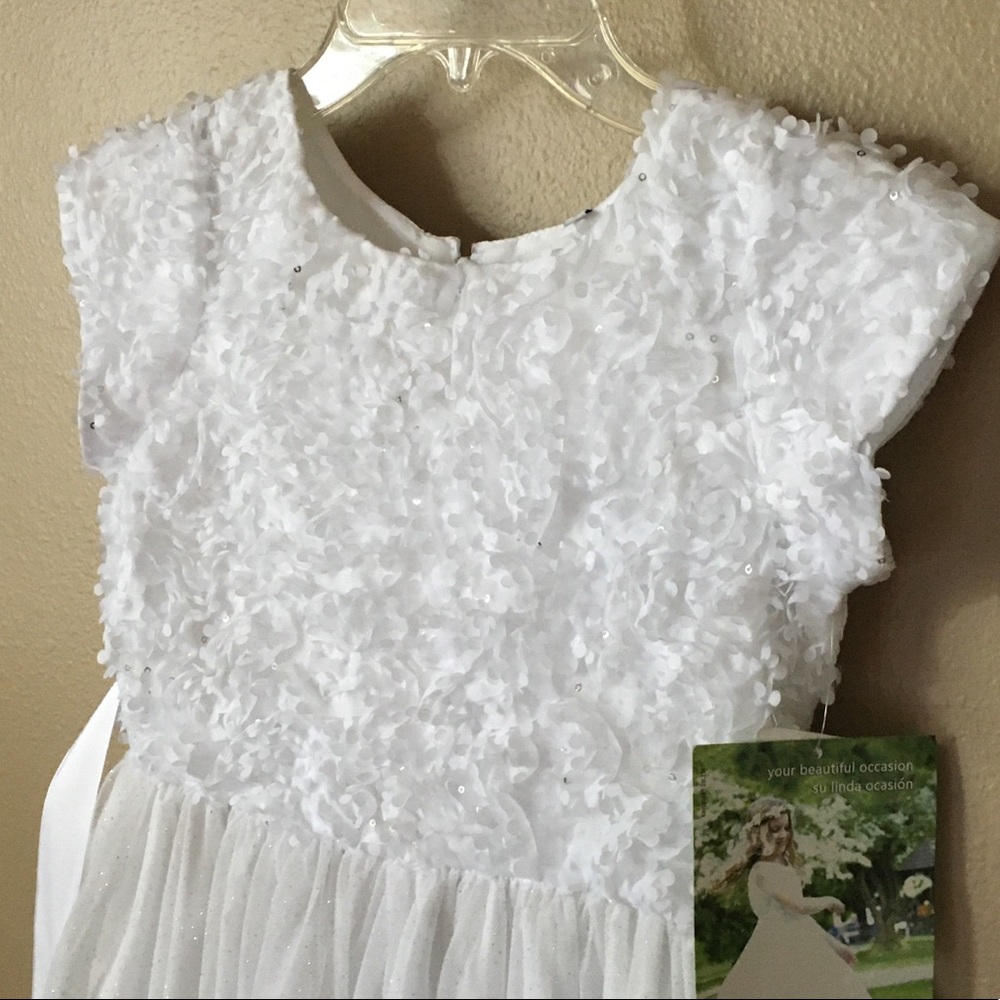 Special occasion dress for girls. Sz: 8